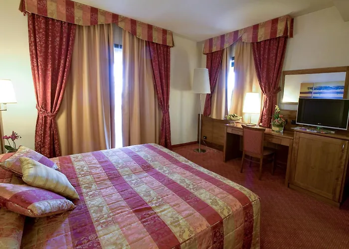Hotel Master