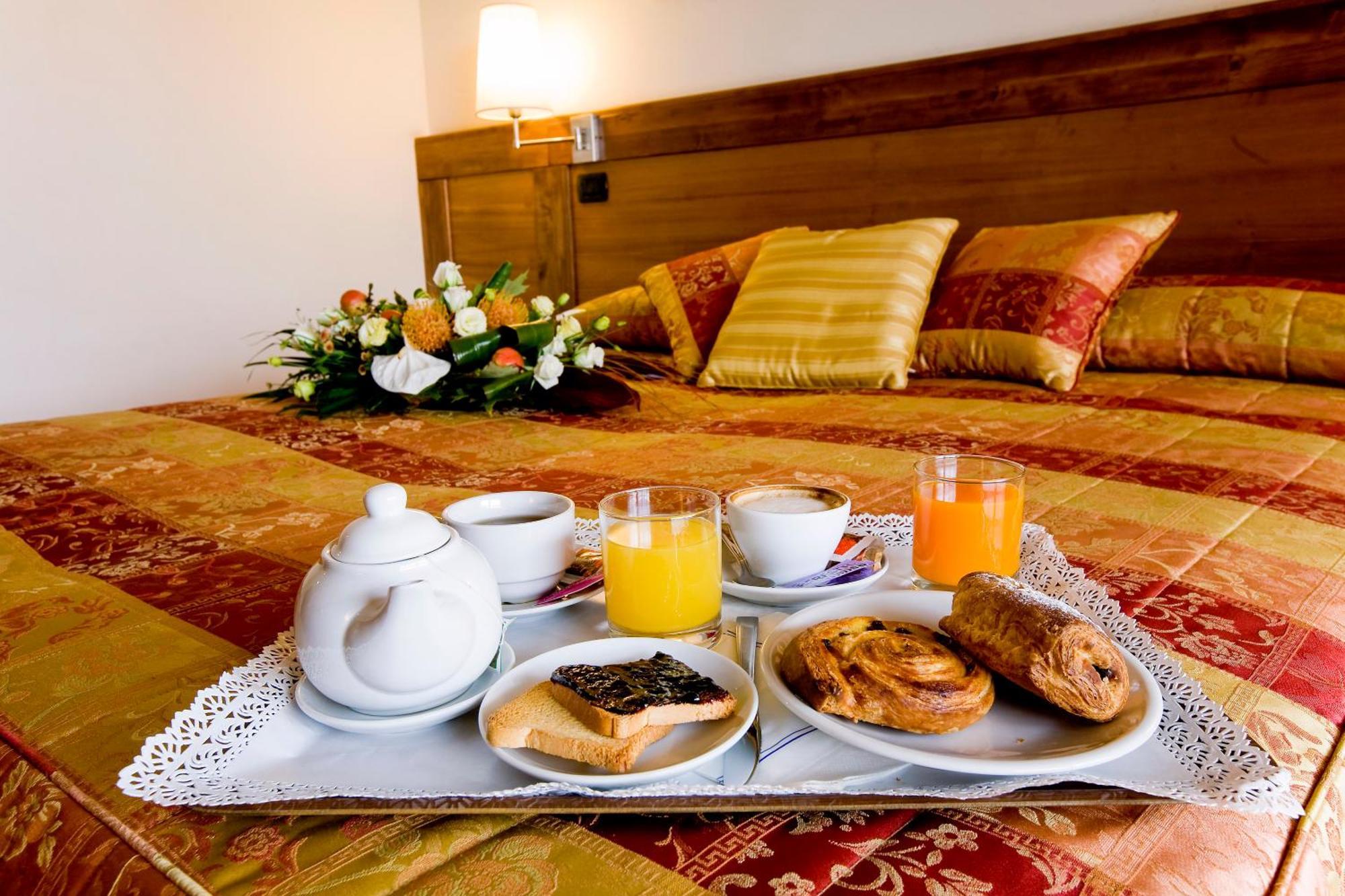 Master Hotel