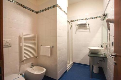 Master Hotel